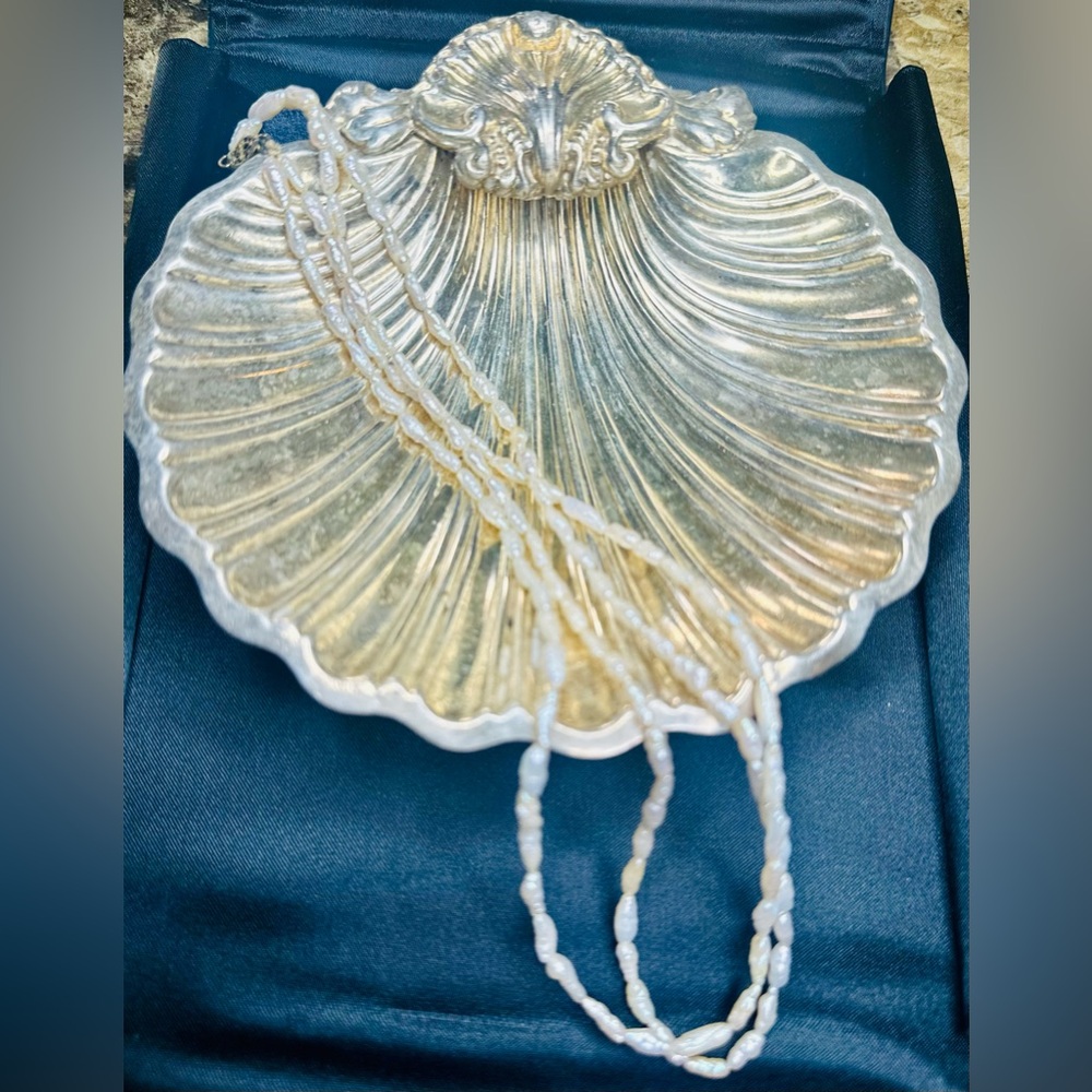 Vintage Fresh Water Pearl Necklace